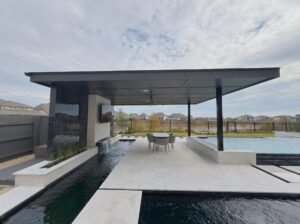 Read more about the article Plunge + Koi